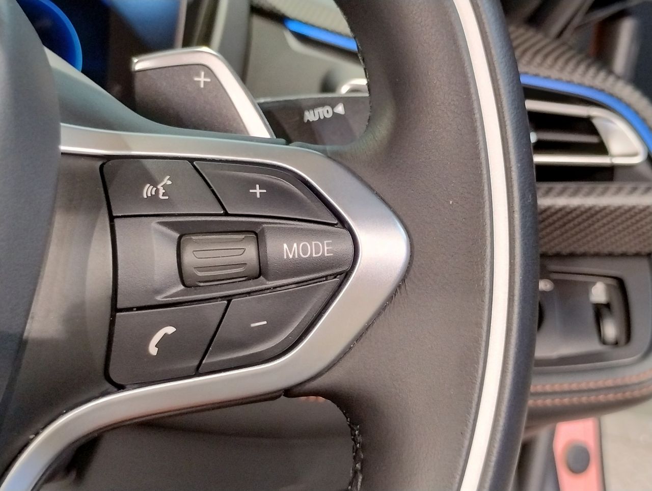 I15 i8 Roadster B38 1.5i