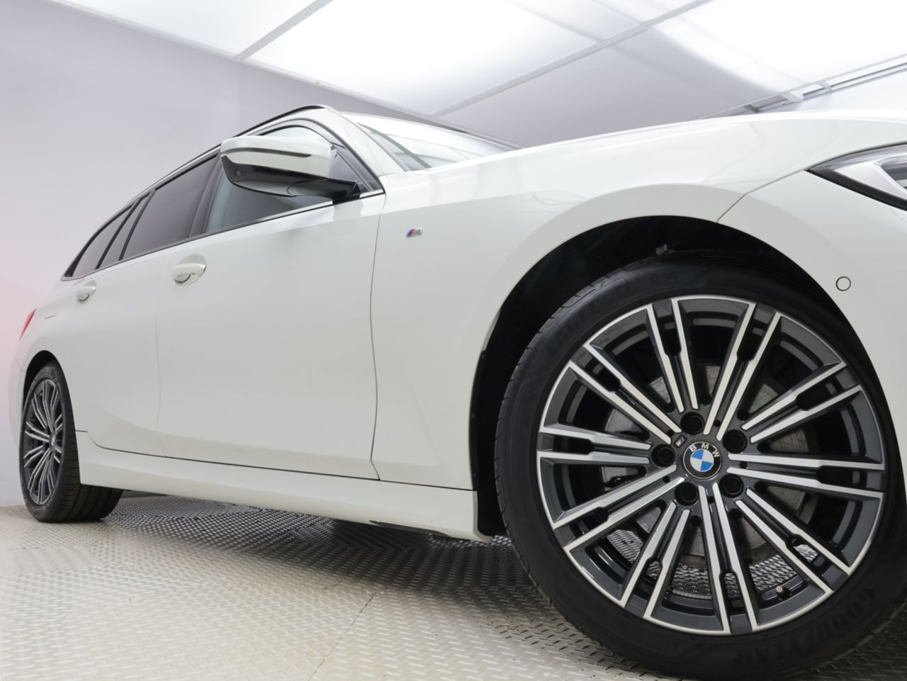 G21 320d xDrive Touring RHD