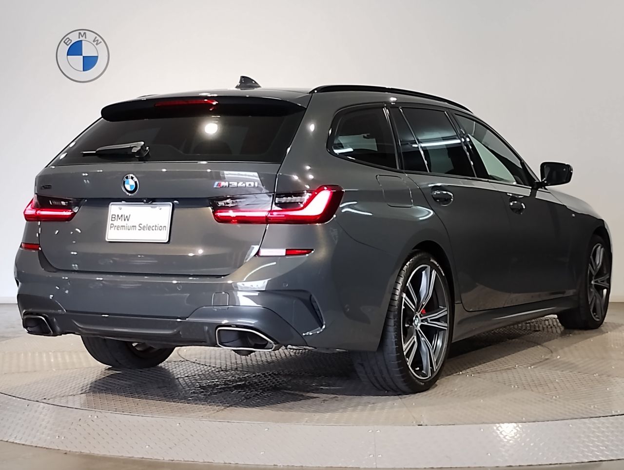 G21 M340i xDrive RHD