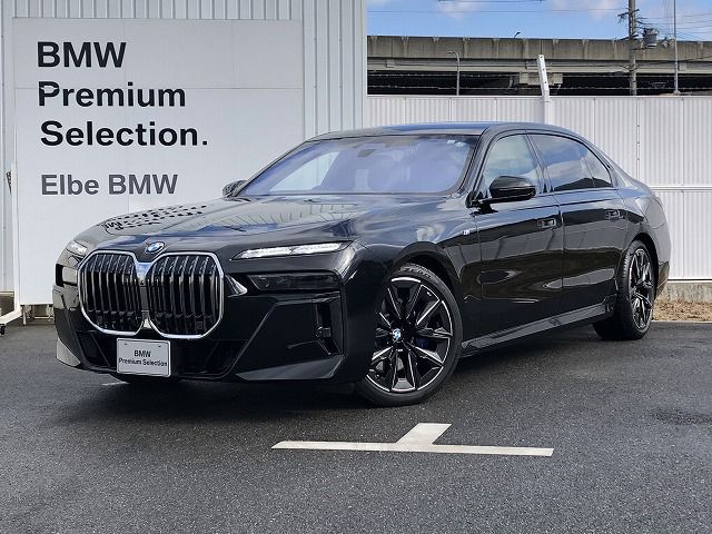 BMW 740i M Sport THE FIRST EDITION