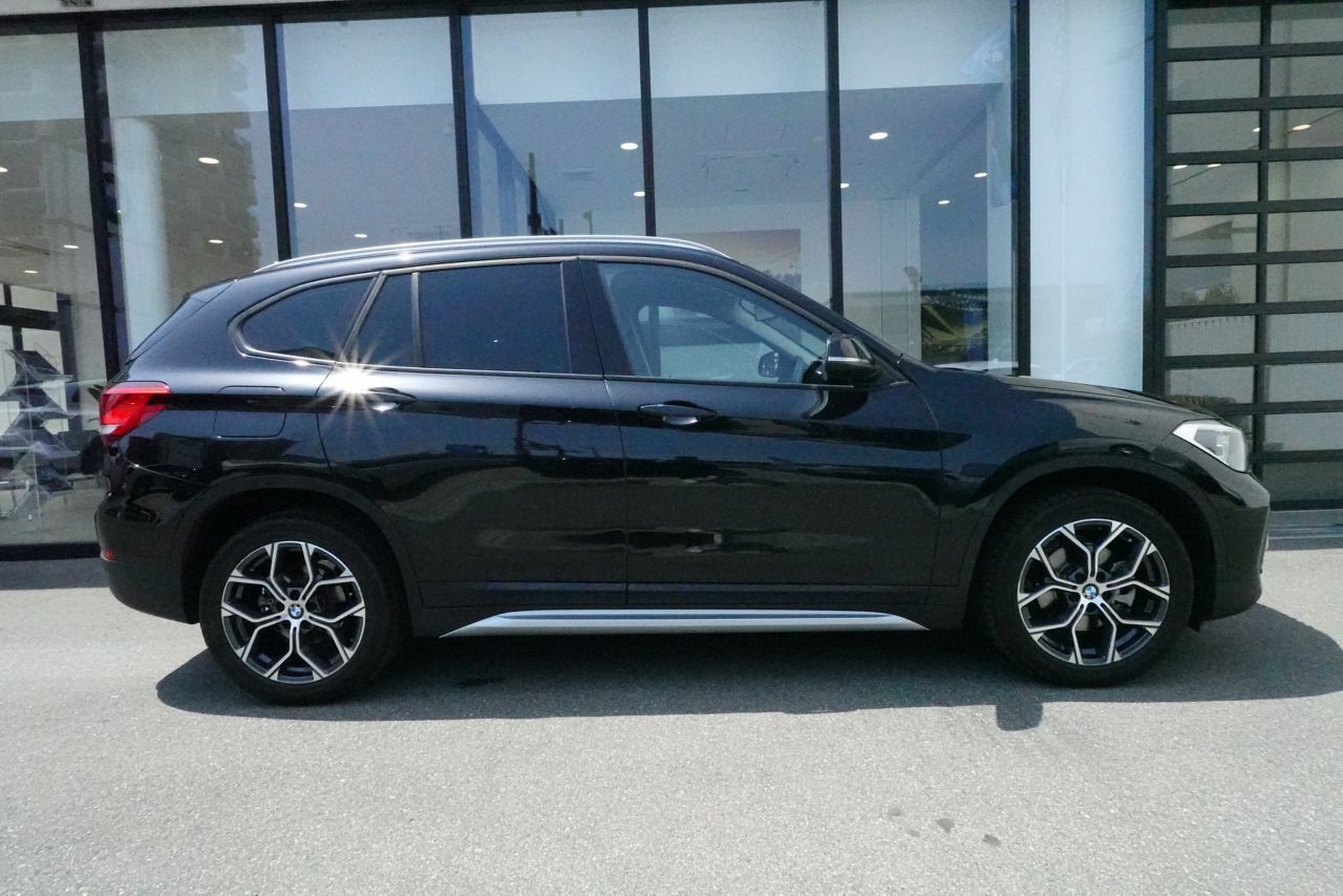 X1 sDrive18i RHD
