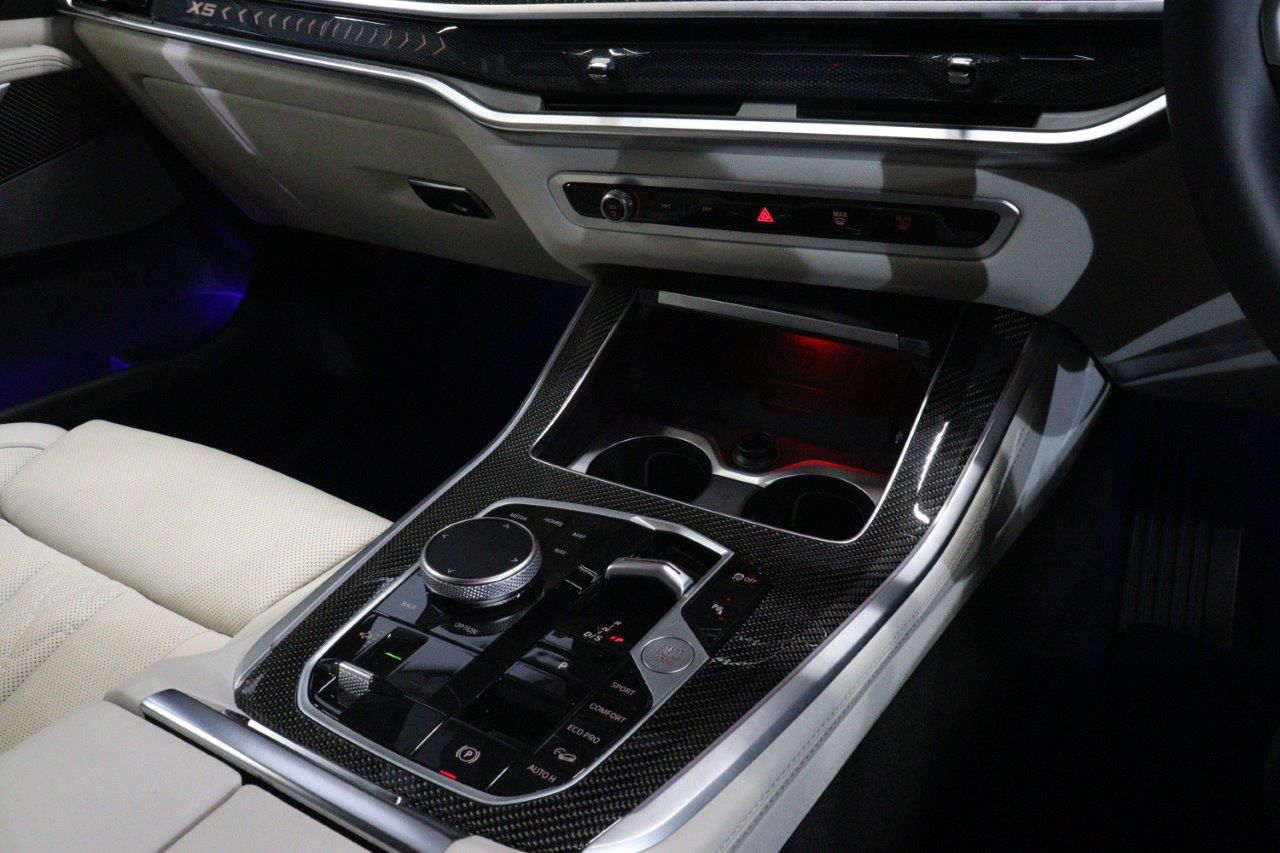 X5 xDrive40d RHD