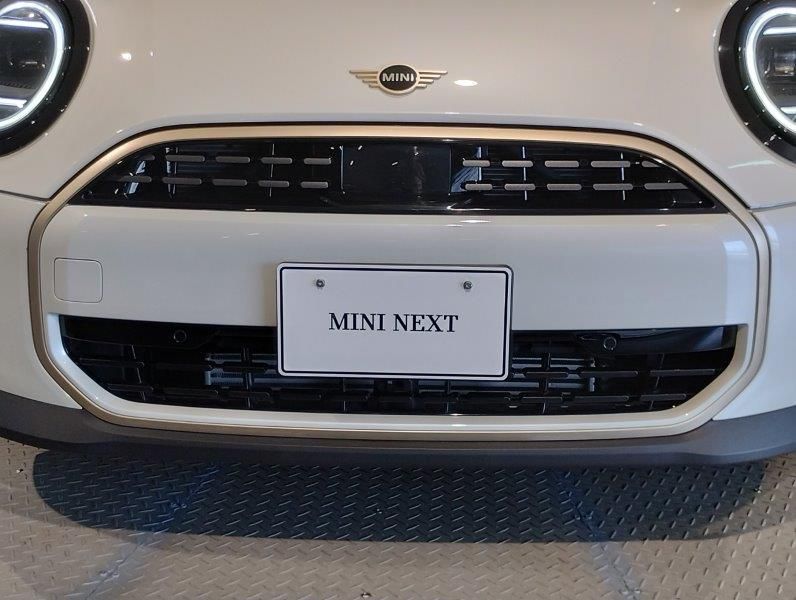 F66 MINI Cooper C 3Dr