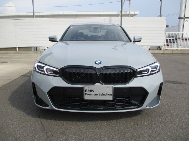 320d xDrive Berline RHD
