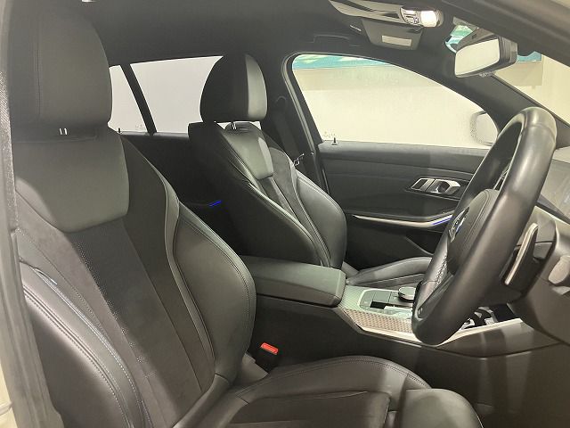 G21 320d xDrive Touring RHD