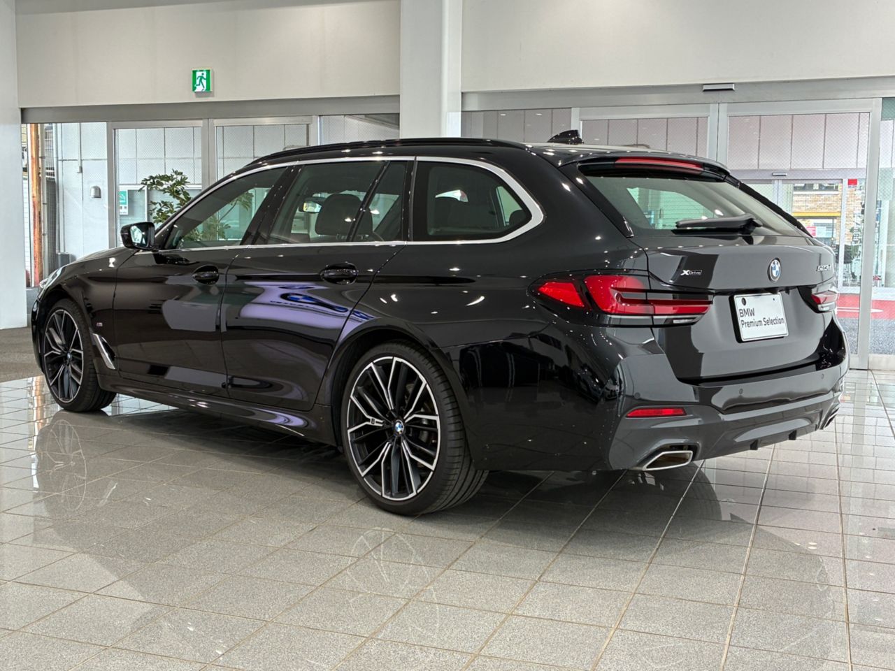 520d xDrive Touring RHD