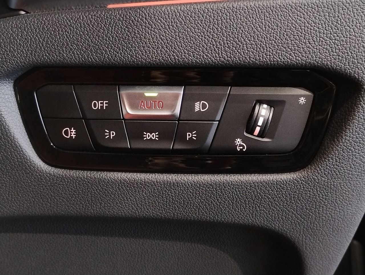 G23 M440i xDrive Convertible RHD