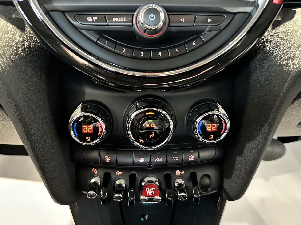 F55 MINI Cooper 5-Door Hatch LCI