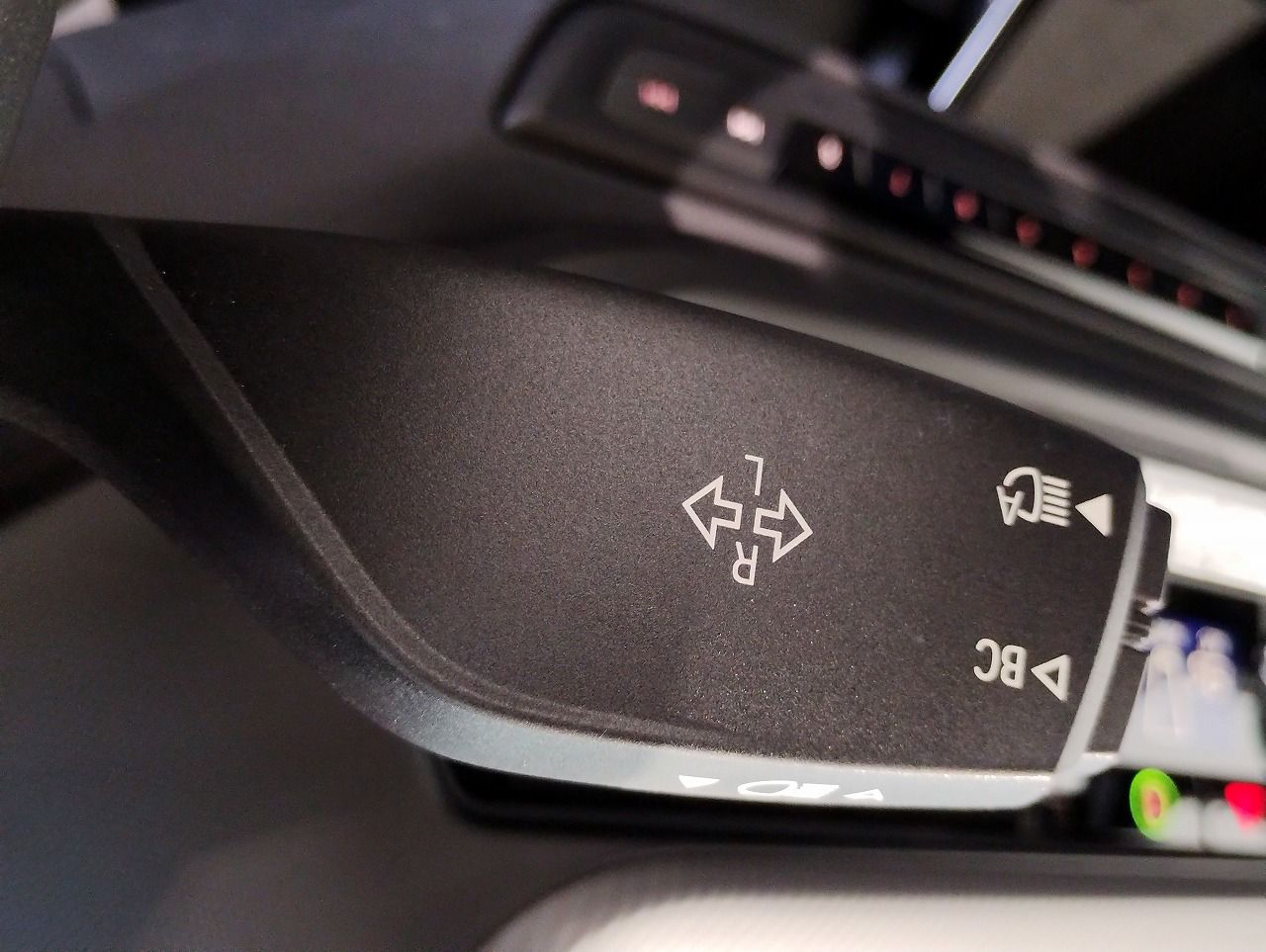 F40 118d Sports Hatch 5-door B47 2.0d