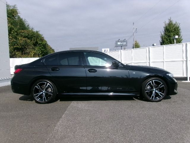 G20 320i Saloon LCI RHD MX