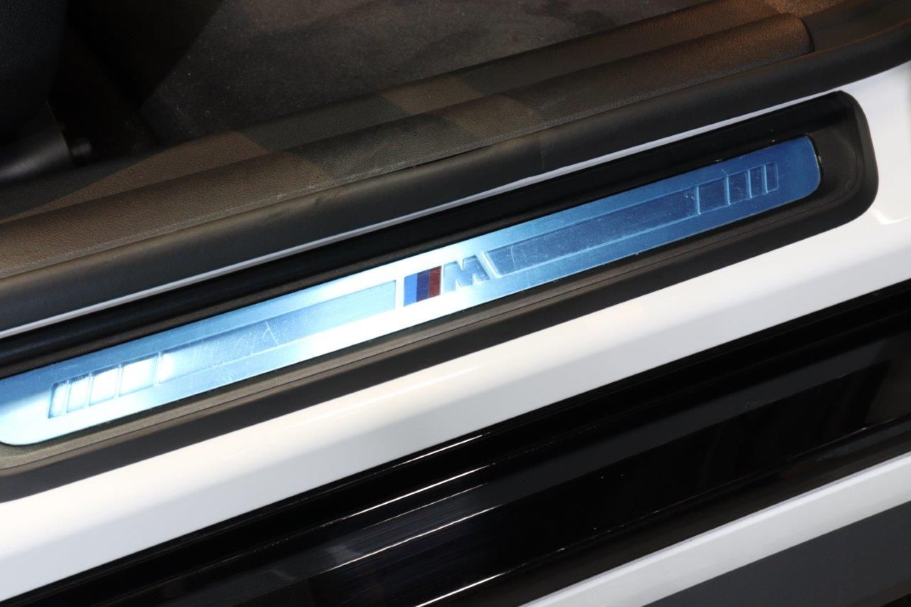 G26 i4 M50 RHD