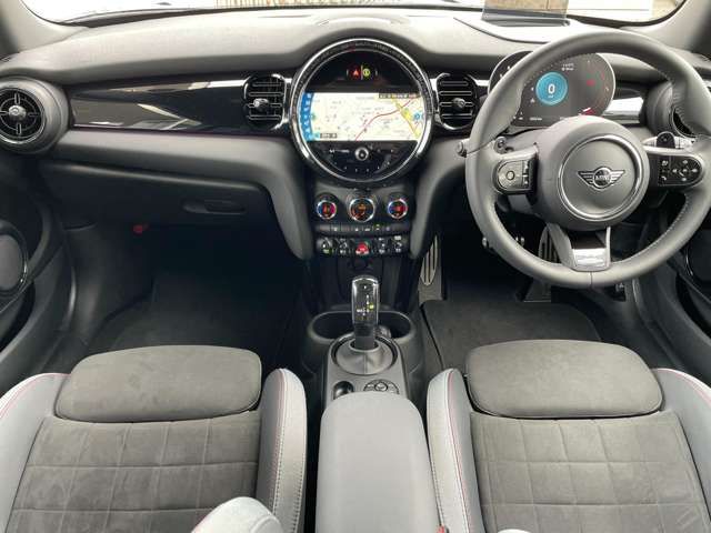 MINI JCW 3 Dr