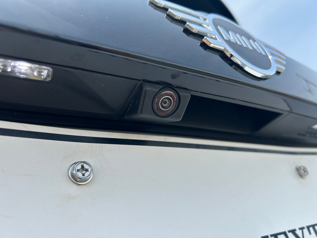 MINI CROSSOVER COOPER D