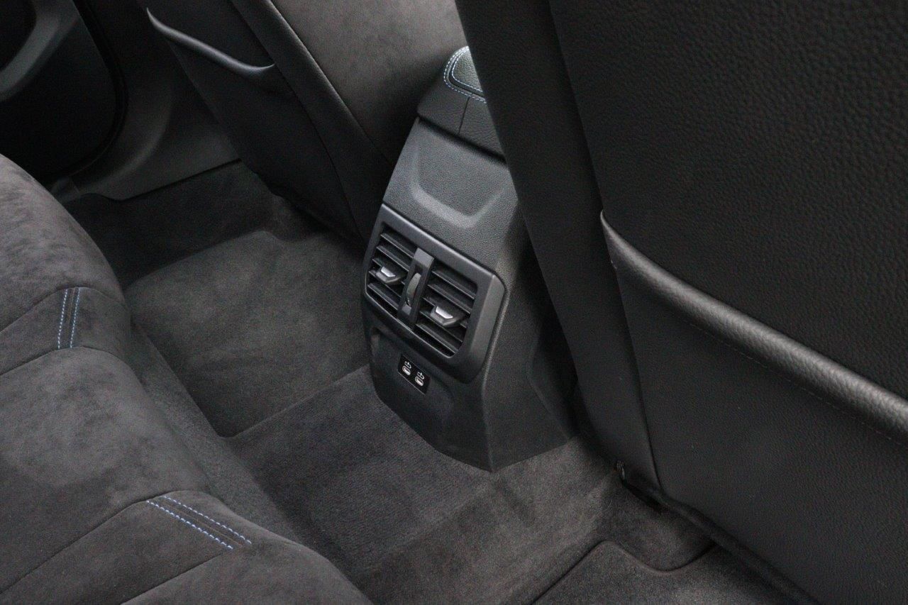 F4* **35i xDrive **** ***** B48 2.0i