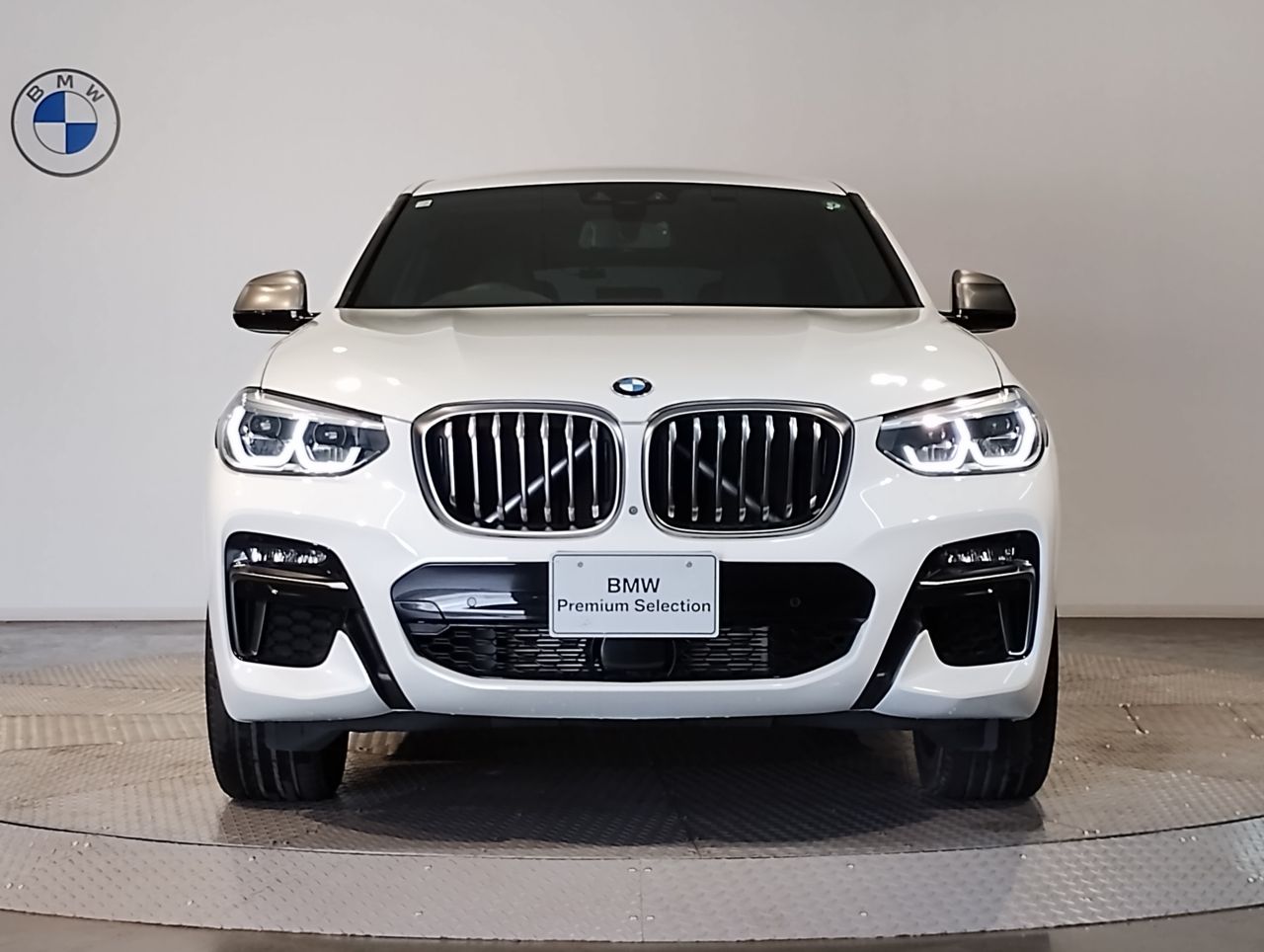 X4 M40i RHD