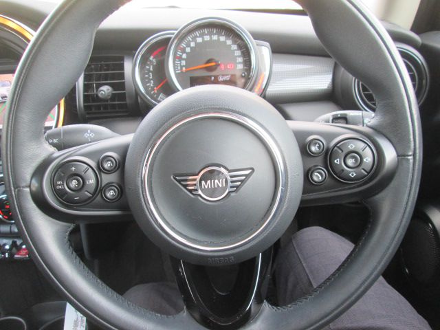 MINI Cooper D 3-Door Hatch
