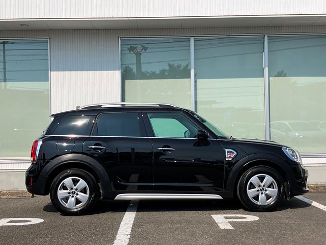 MINI CROSSOVER ONE