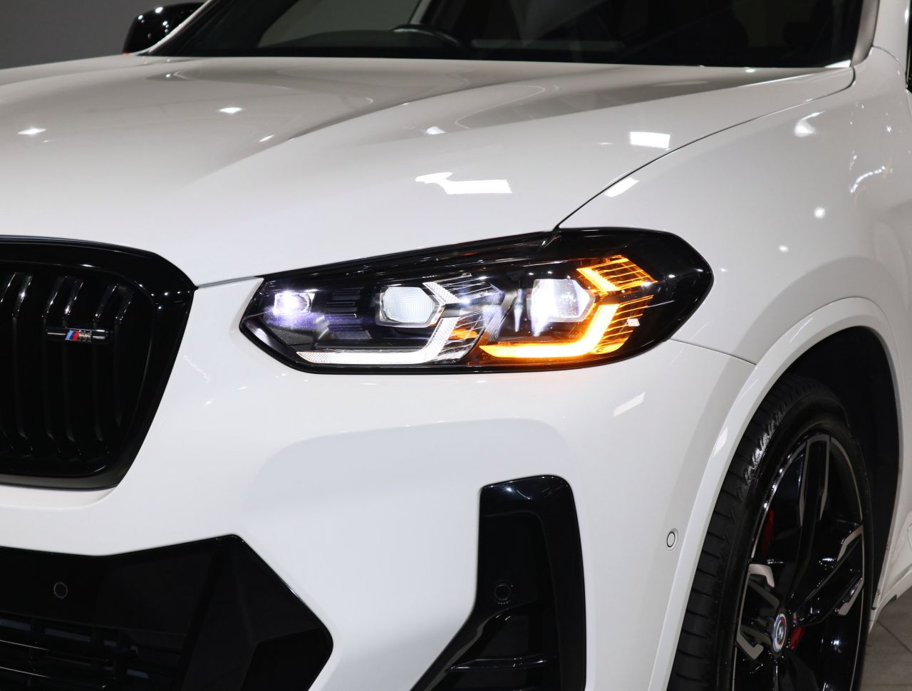 G01 X3 M40d RHD LCI ZA