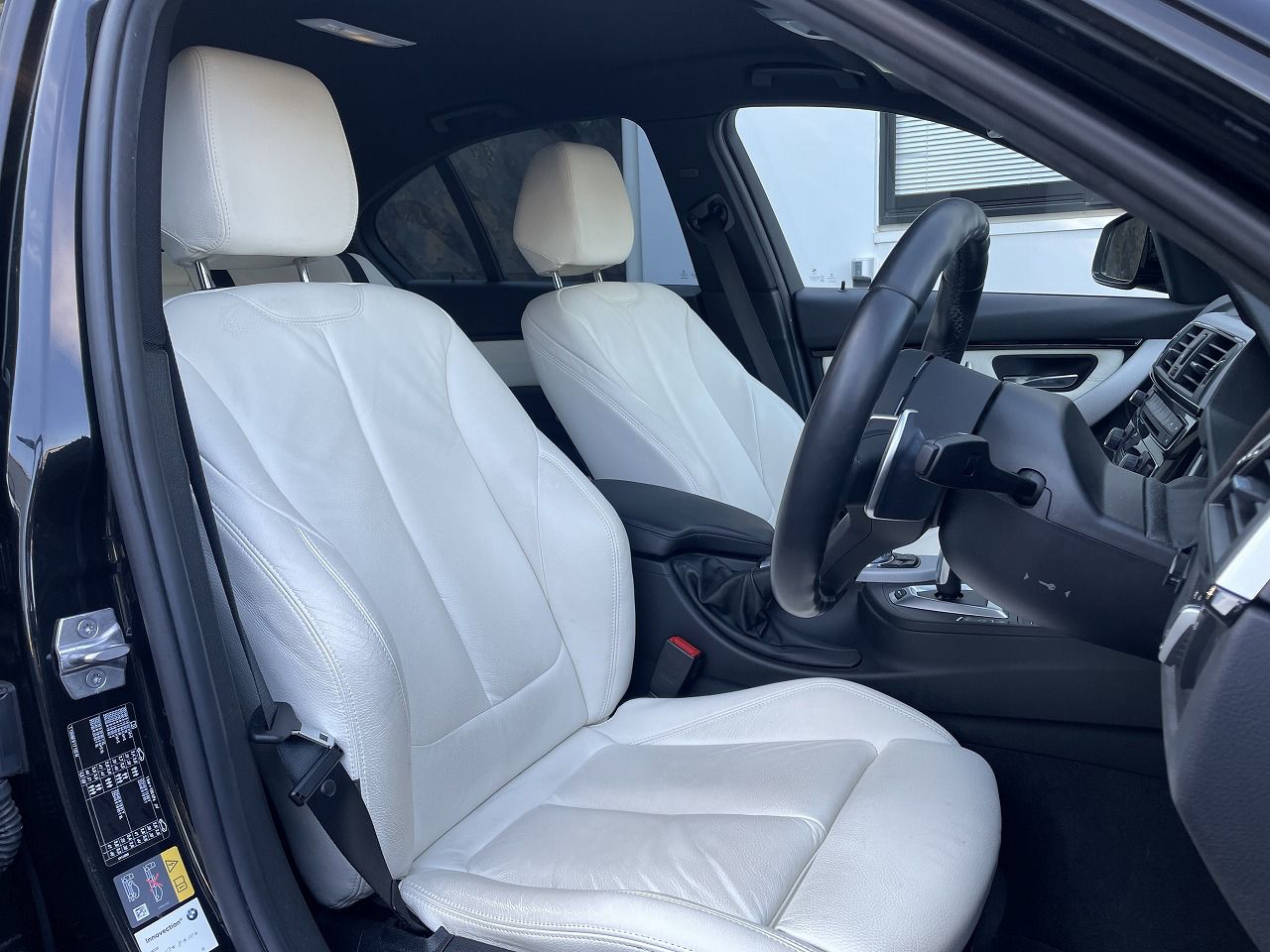330E IPERFORMANCE SEDAN RHD