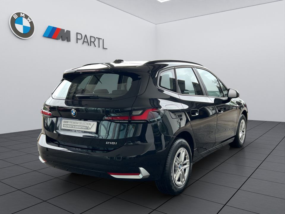 BMW 218