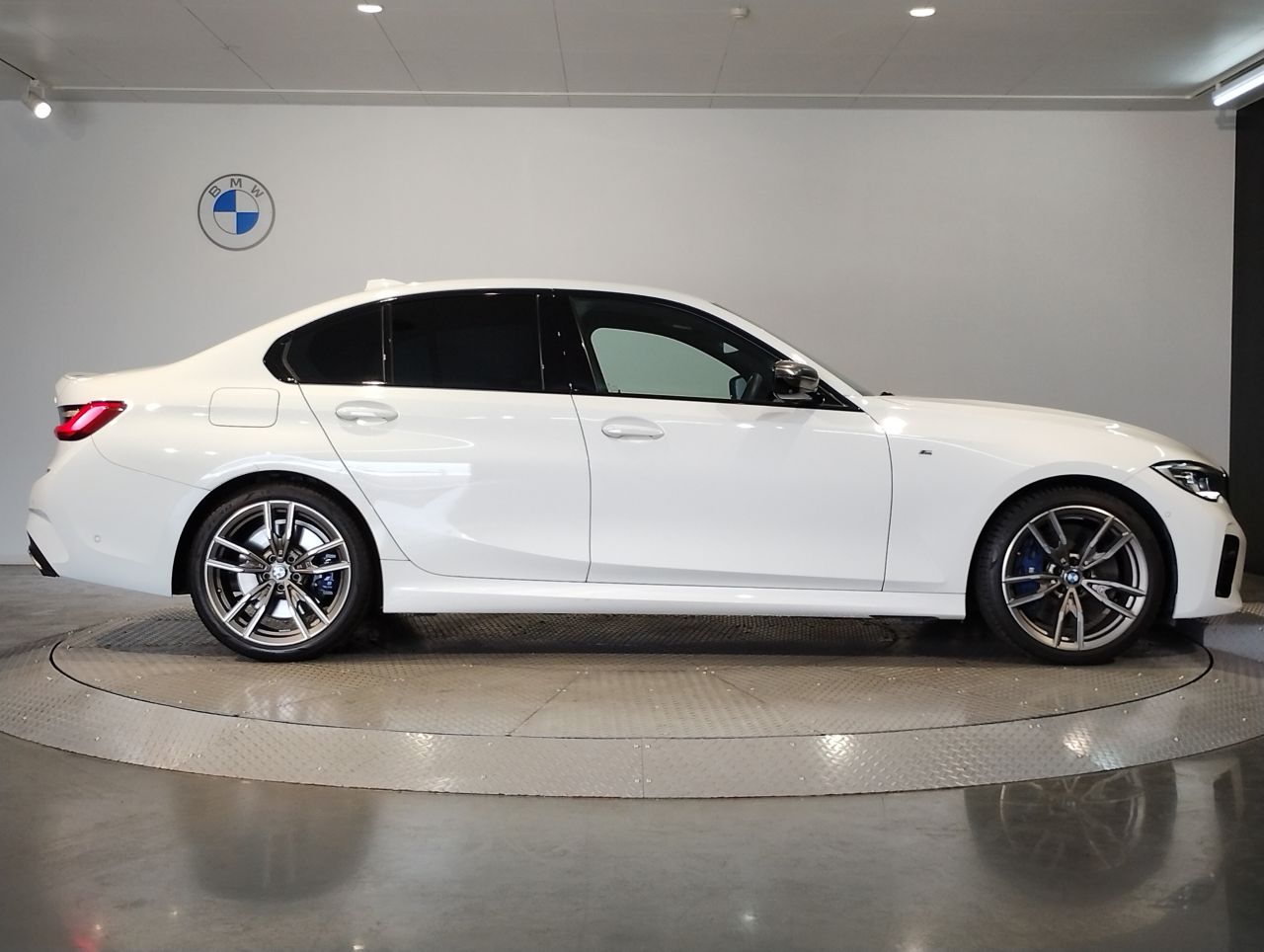 G20 M340i xDrive Saloon RHD