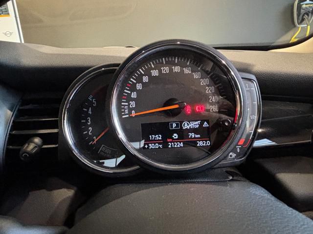 F56 COOPER S D(AT)