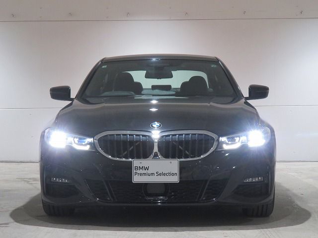 G20 320i Saloon RHD TU