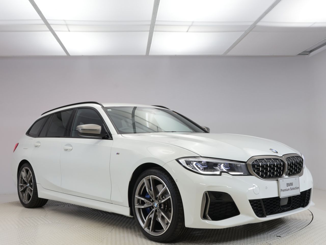 G21 M340i xDrive RHD