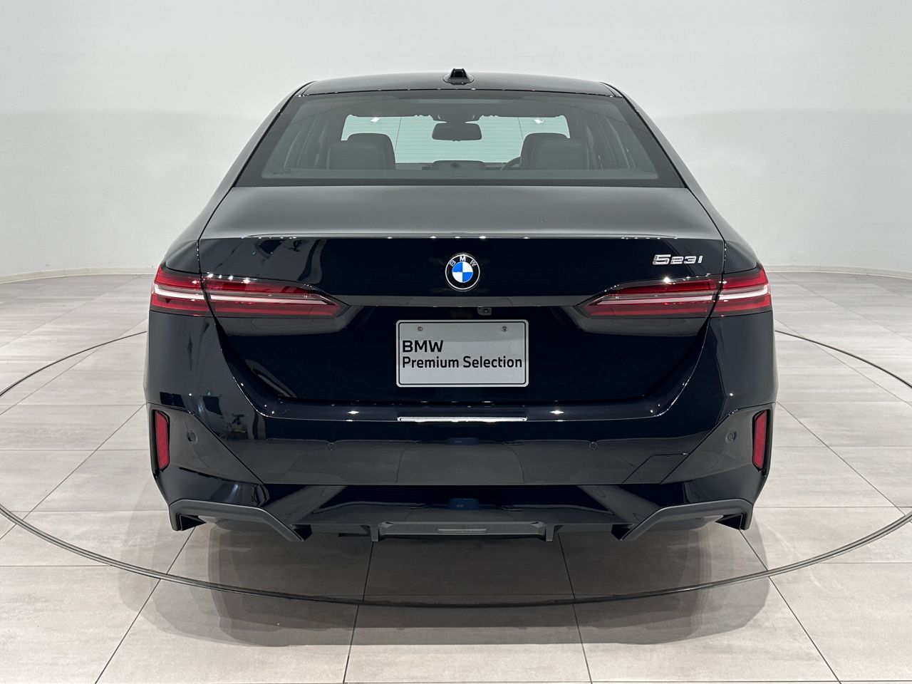 520i Sedan RHD