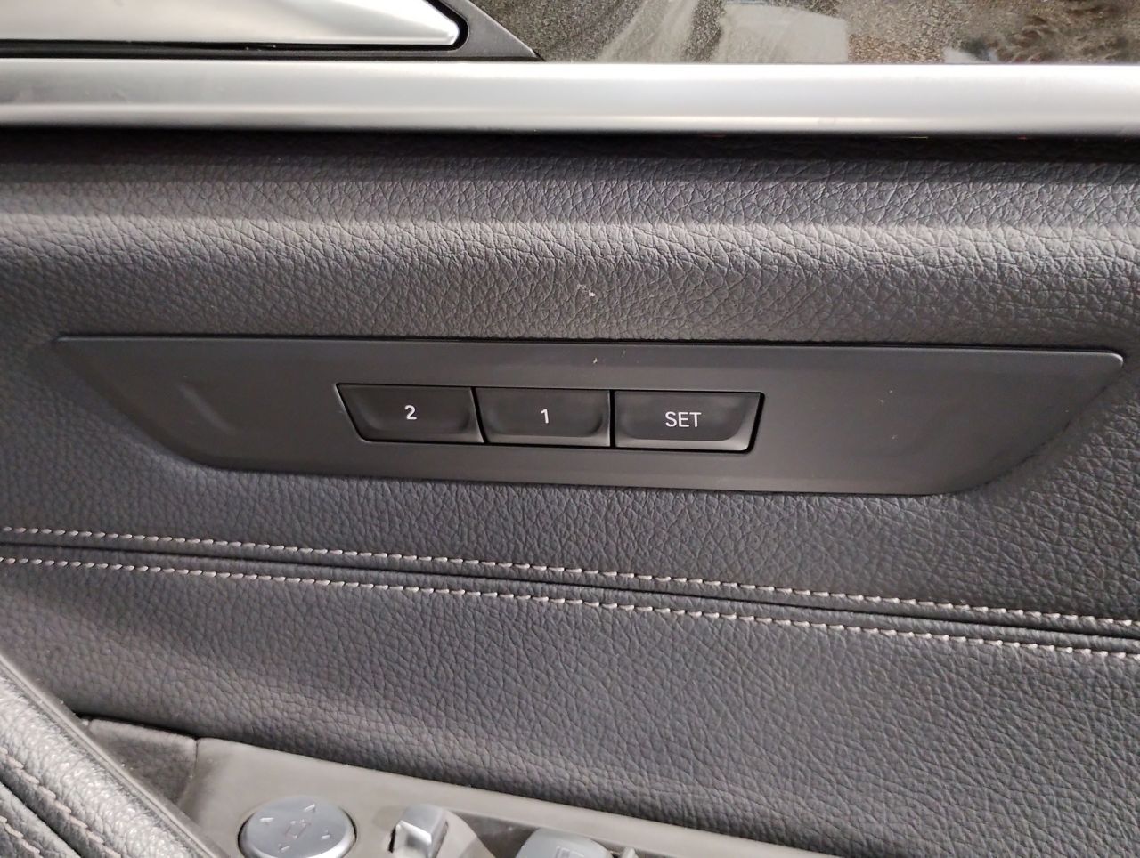 520i Sedan RHD