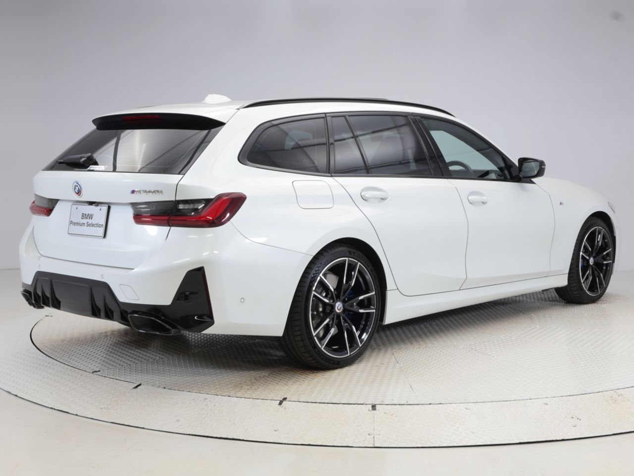 G21 M340i xDrive Touring LCI RHD