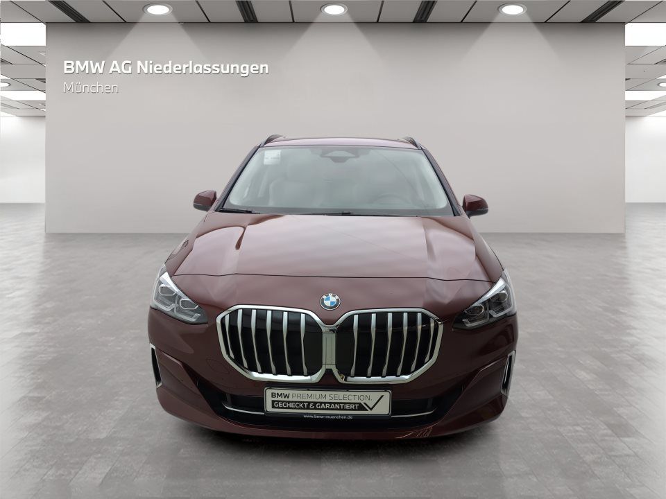 BMW 218