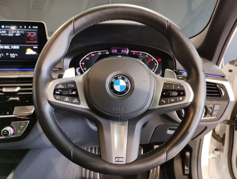 520i Sedan RHD