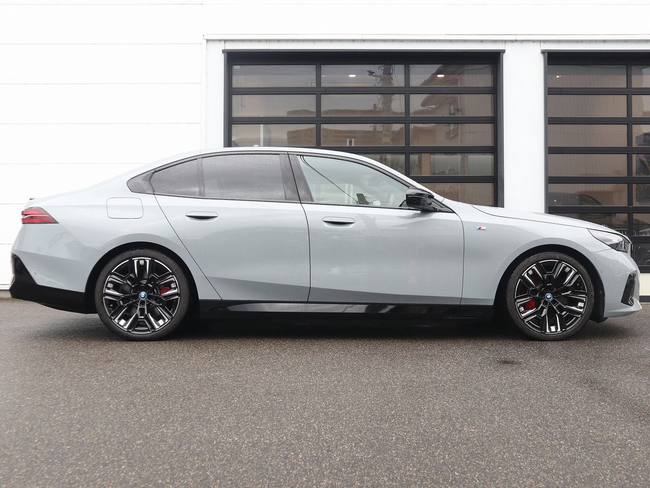 BMW i5 M60 xDrive Sedan RHD