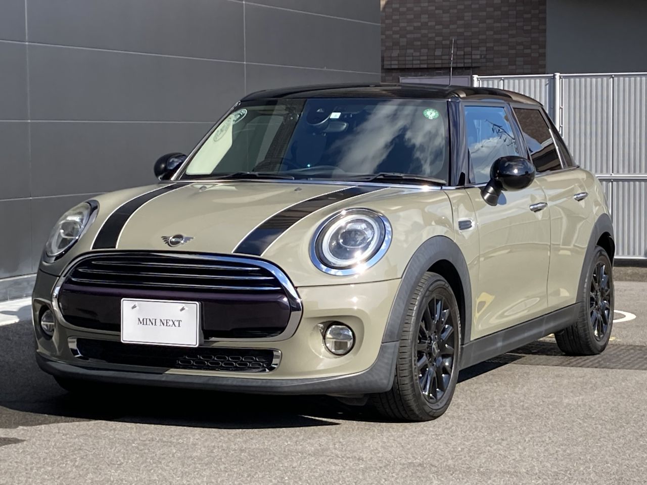 F55 MINI Cooper 5-Door Hatch LCI