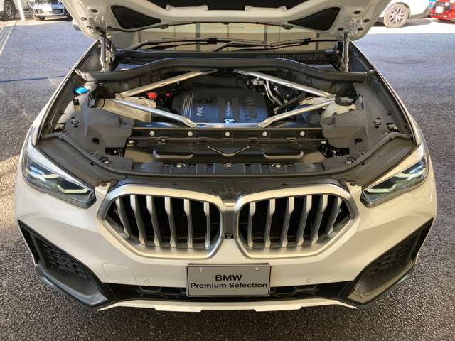 X* xDrive30d RHD