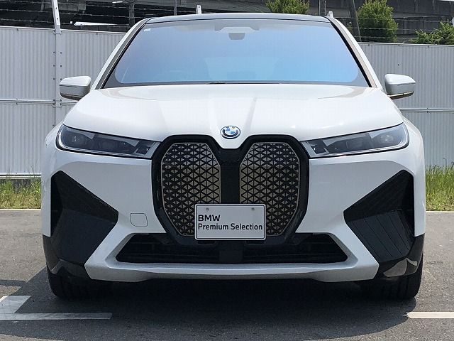i20 iX xDrive40