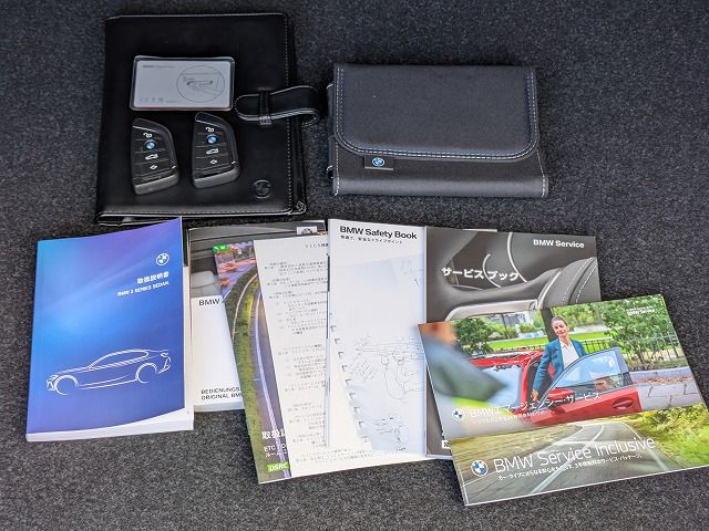 320d xDrive Berline RHD