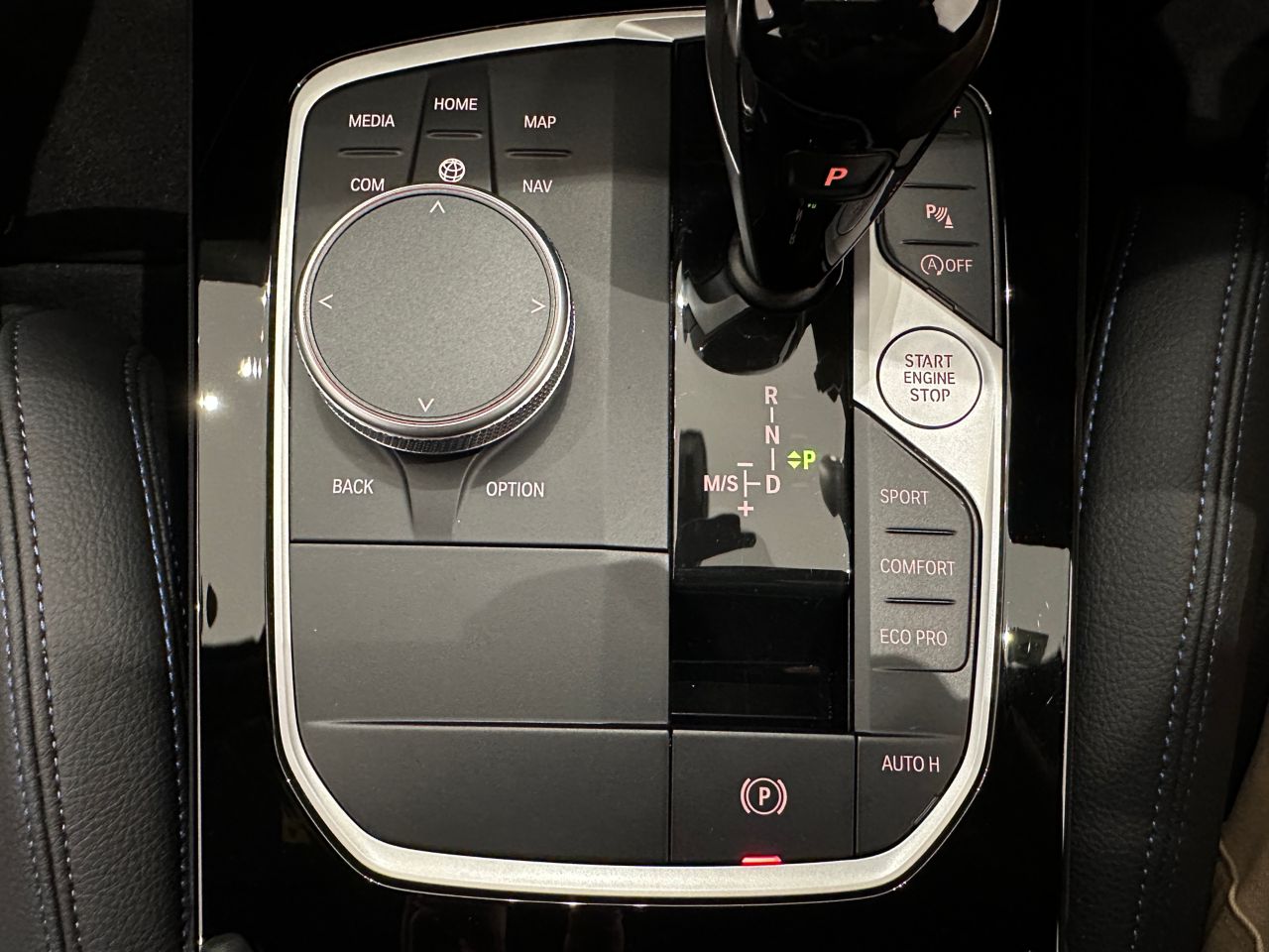 F40 118d Sports Hatch 5-door B47 2.0d