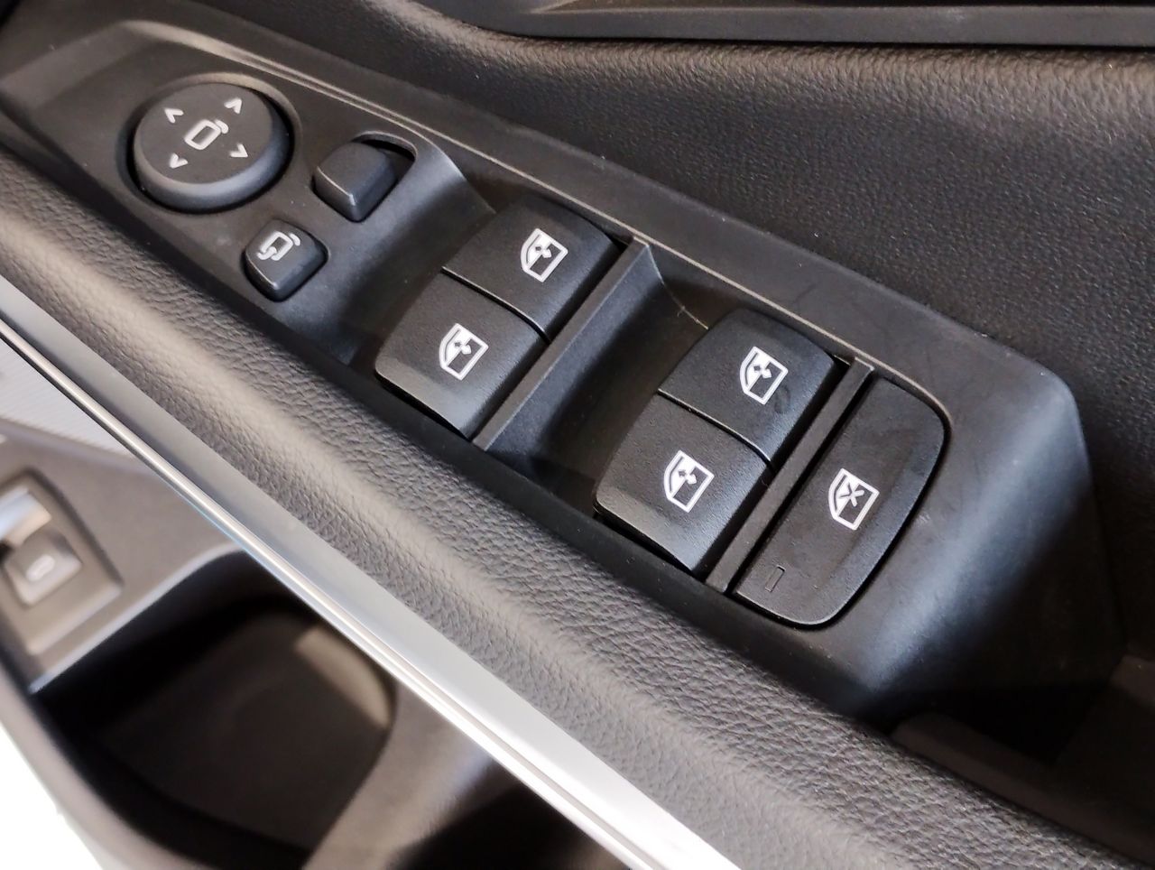 320d xDrive Berline RHD