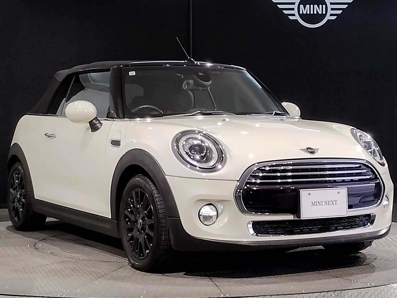 F57 MINI Cooper Convertible LCI