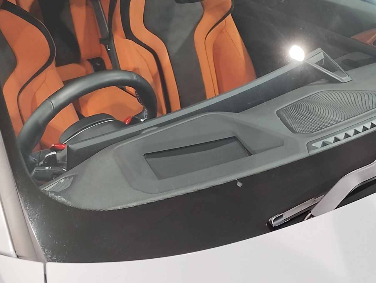 G83 M4 Competition M xDrive Competition RHD