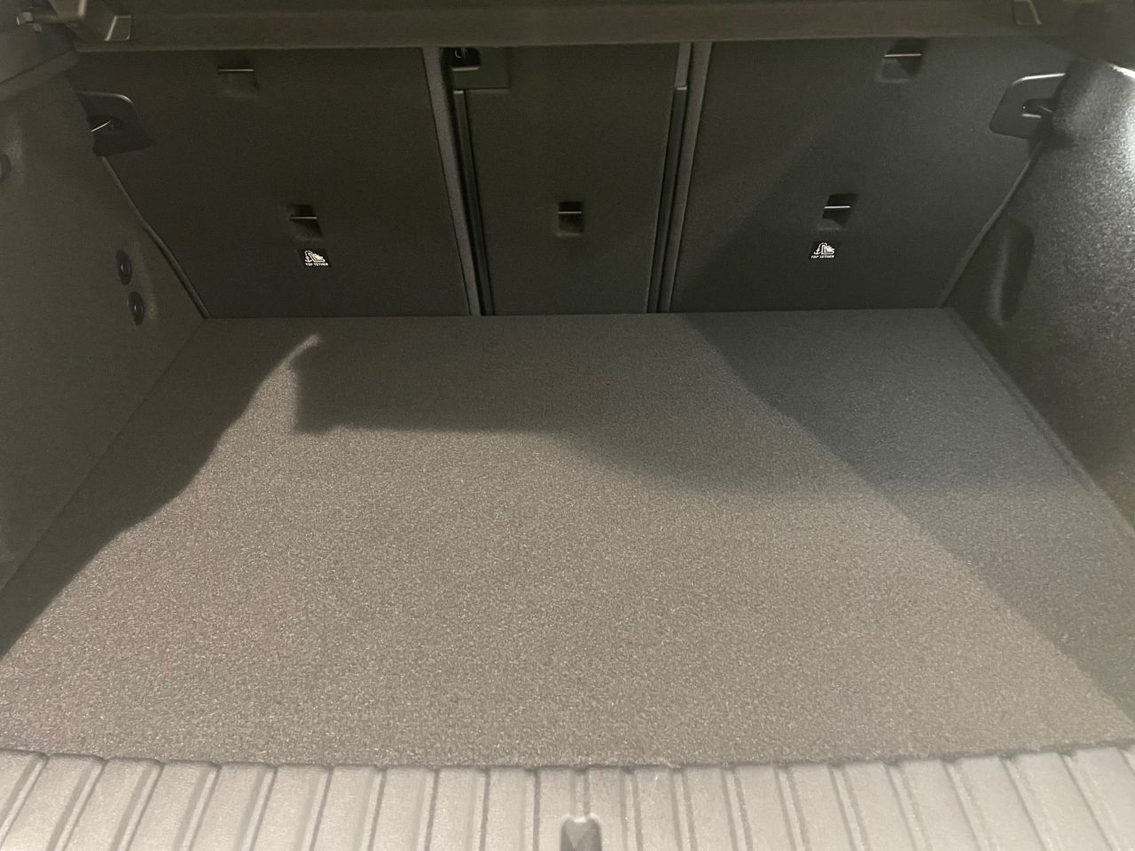 120 Sport Sports Hatch