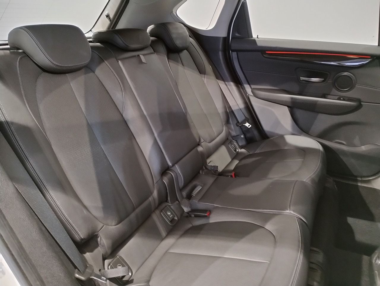 218D ACTIVE TOURER RHD