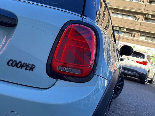 F56 MINI Cooper 3-Door Hatch LCI