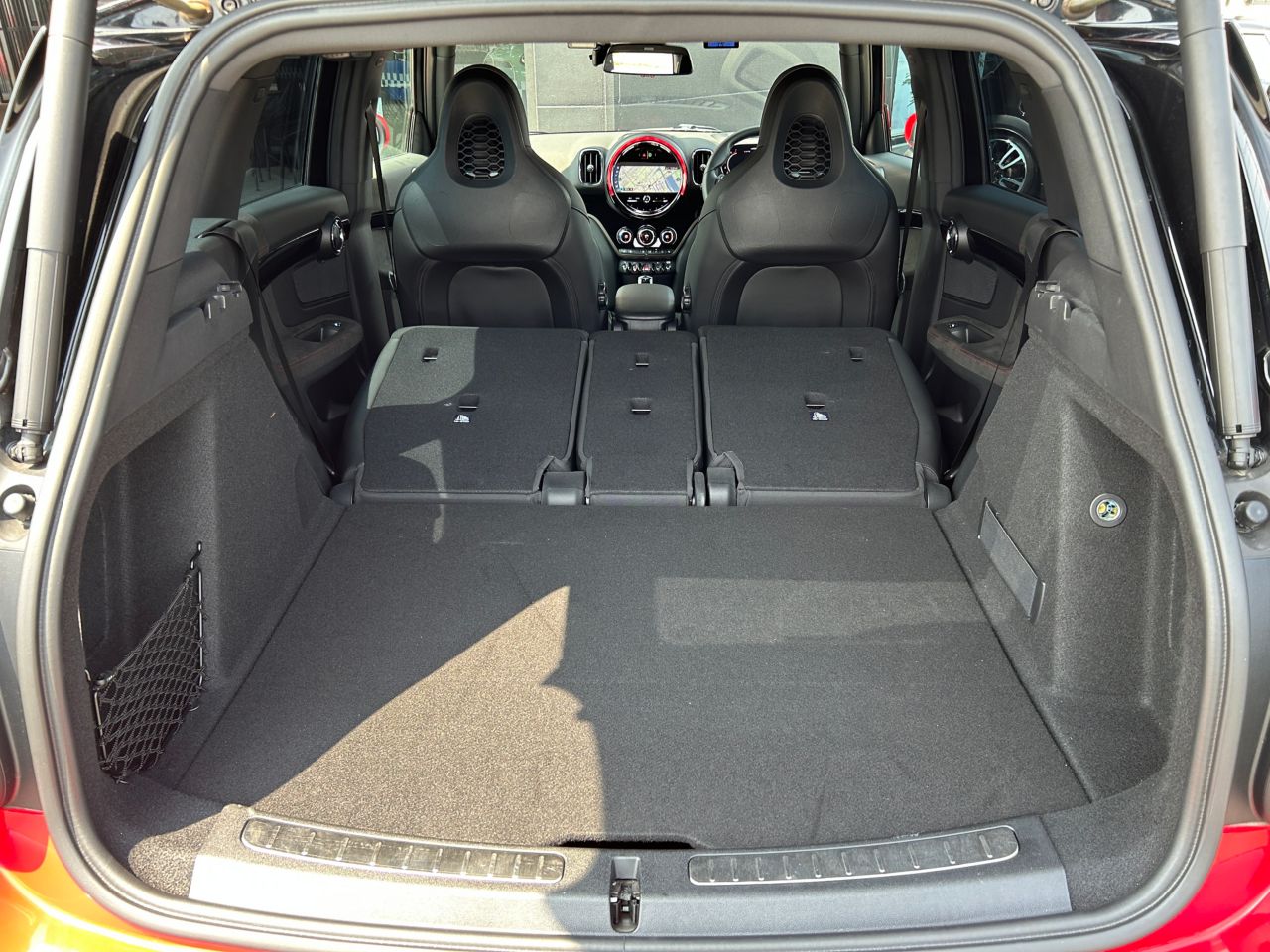 MINI John Cooper Works ALL4 Countryman RHD