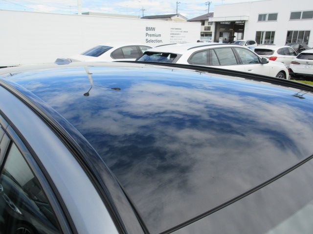 BMW i5 eDrive40 M Sport RHD