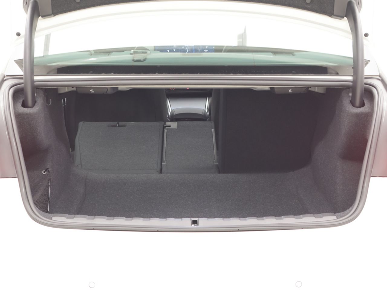 G20 320i Saloon LCI RHD MX