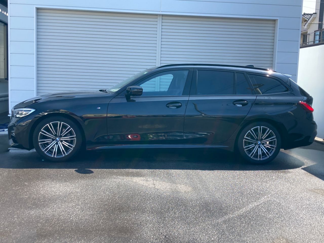 G21 320i RHD