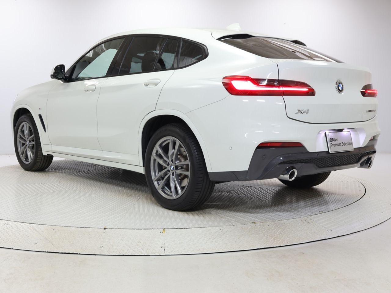 X4 xDrive20d RHD